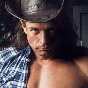 17 - Михаил - танцор клуба Каприз